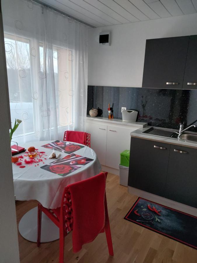 Beau Studio Avec Terrasse Et Vue Exclusivement Pour Non Fumeurs Belmont-sur-Lausanne ภายนอก รูปภาพ